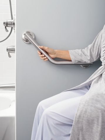 tay vịn hỗ trợ người khuyết tật