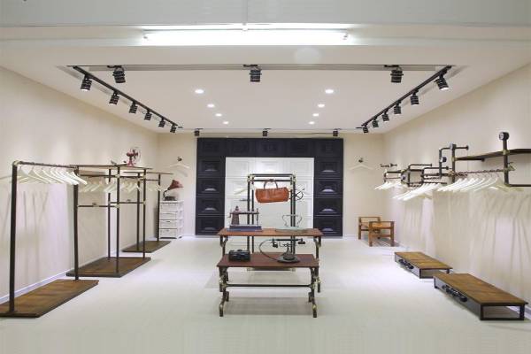 MẪU GIÁ TREO SHOP THỜI TRANG ĐƯỢC ƯA CHUỘNG NĂM NAY – CẬP NHẬT XU HƯỚNG MỚI MẪU GIÁ TREO SHOP THỜI TRANG ĐƯỢC ƯA CHUỘNG NĂM NAY – CẬP NHẬT XU HƯỚNG MỚI